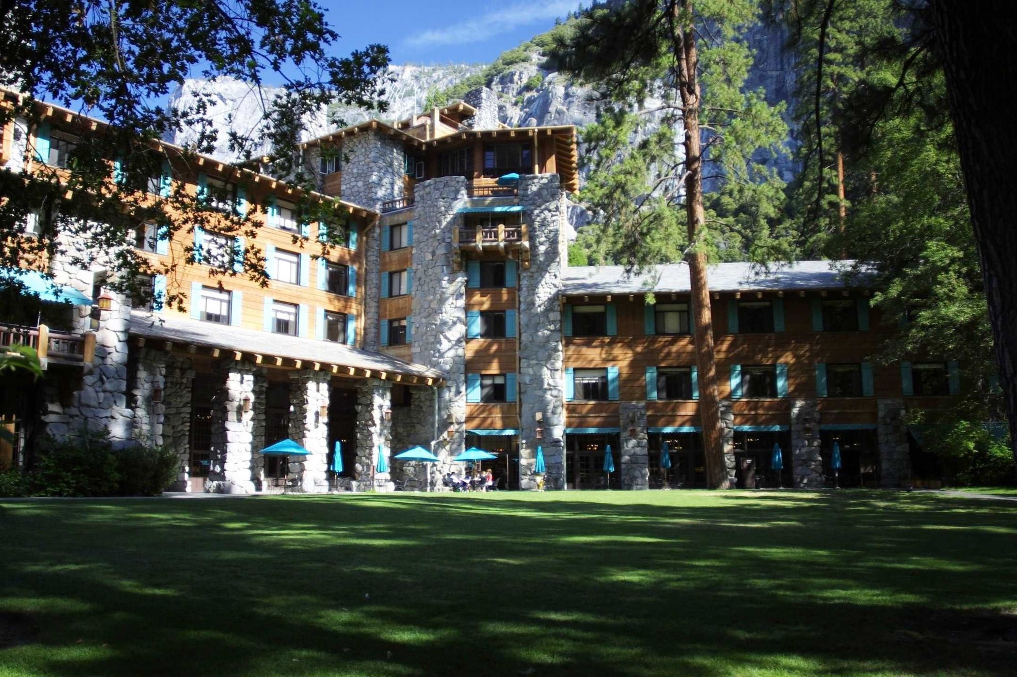 Hotel The Ahwahnee Yosemite Village Exterior foto